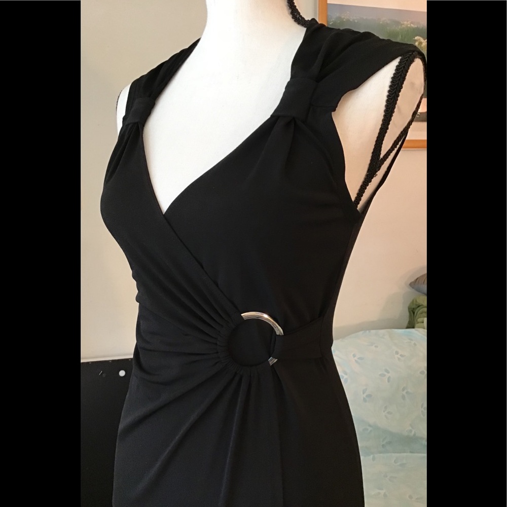 Joei & i elegant black dress. S